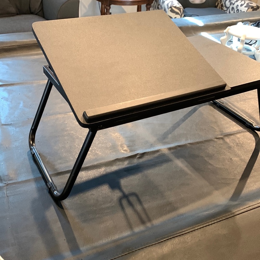 Laptop mini desk